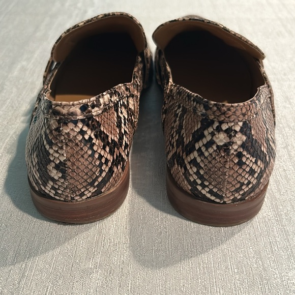 Crown Vintage Women’s Slip On Shoes Style ‘Carly’ Like new condition Size 9 - Picture 7 of 9